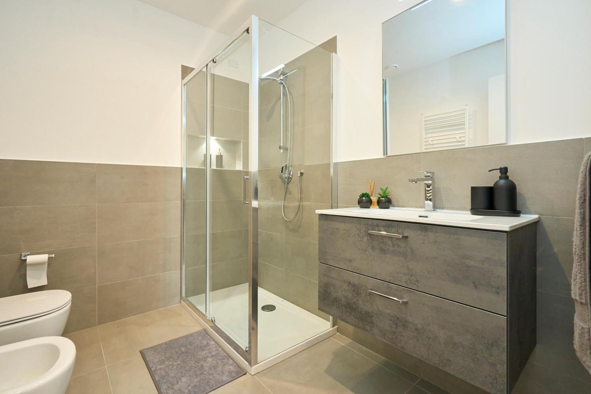 Luxury Design Suite - 20 Minutes From Duomo-Navigli มิลาน ภายนอก รูปภาพ